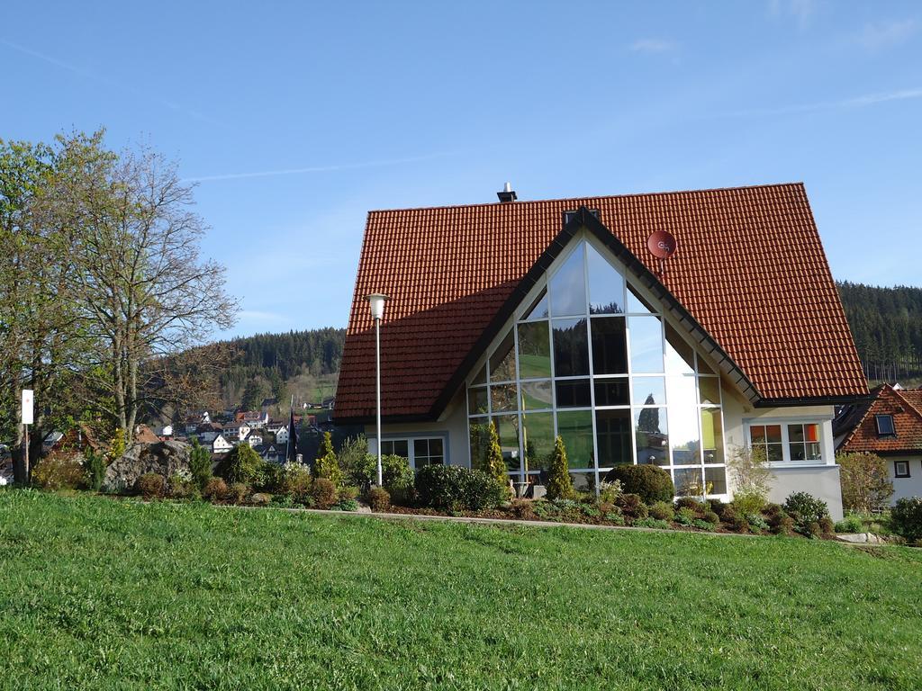 Berghotel Schiller Schonach im Schwarzwald ภายนอก รูปภาพ