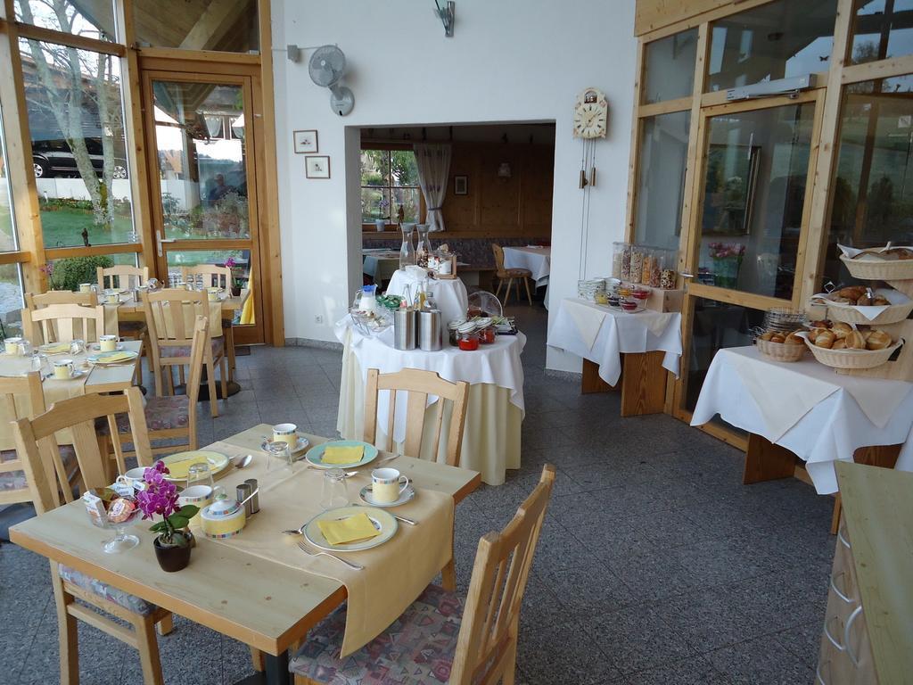 Berghotel Schiller Schonach im Schwarzwald ภายนอก รูปภาพ