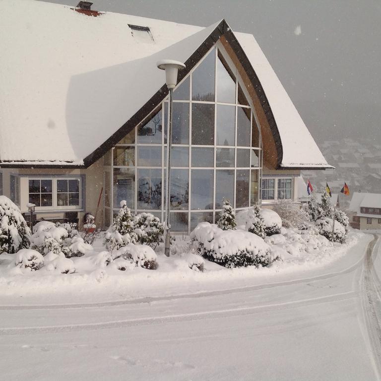 Berghotel Schiller Schonach im Schwarzwald ภายนอก รูปภาพ