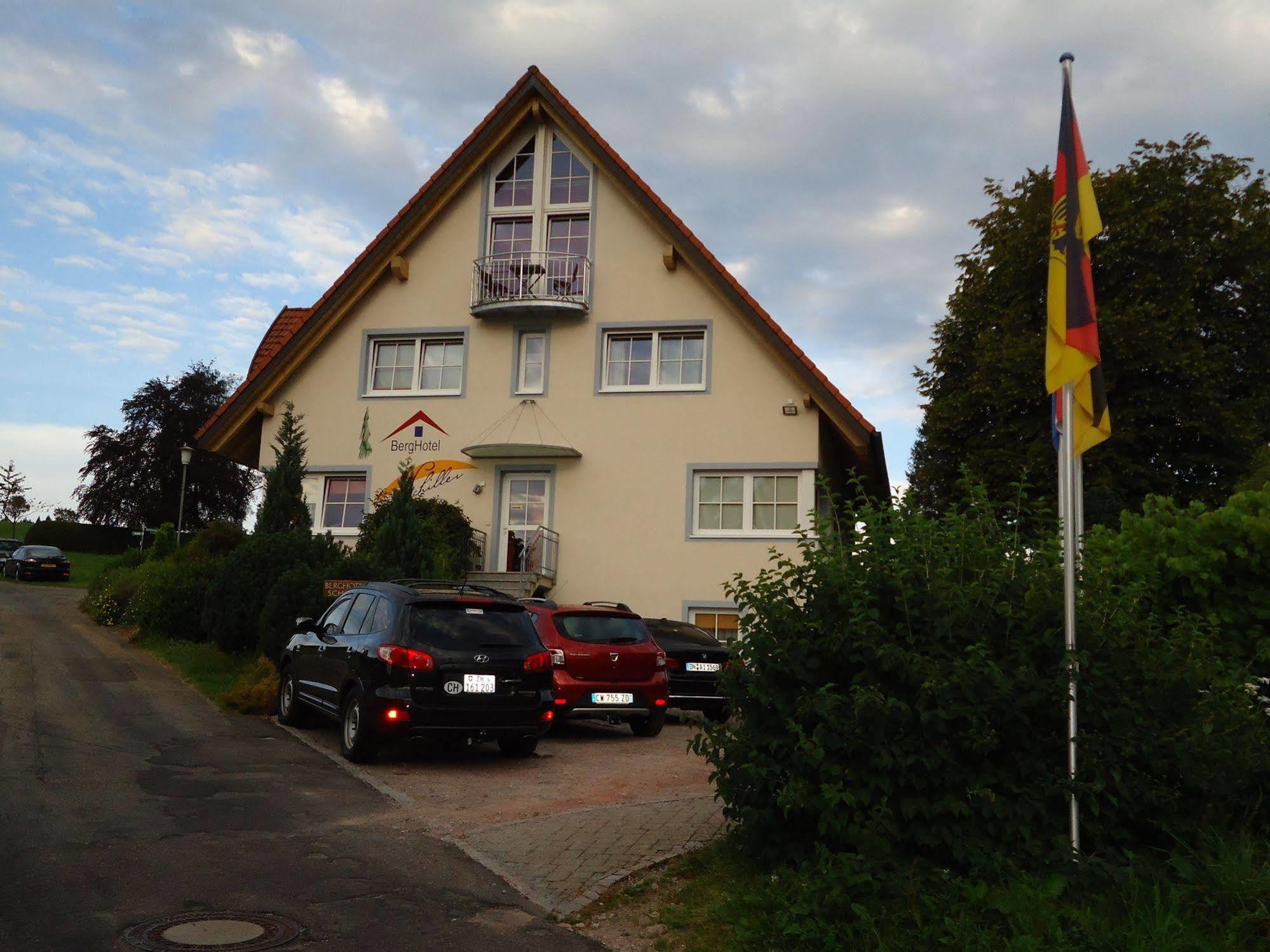 Berghotel Schiller Schonach im Schwarzwald ภายนอก รูปภาพ
